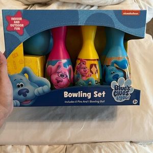 Nickelodeon Blue’s Clues bowling set 6 Pins 1 Ball Kids Stuff Indoor Outdoor